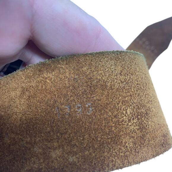 Genuine Leather Belt Made In USA Western Style Womens Size M - Picture 6 of 7